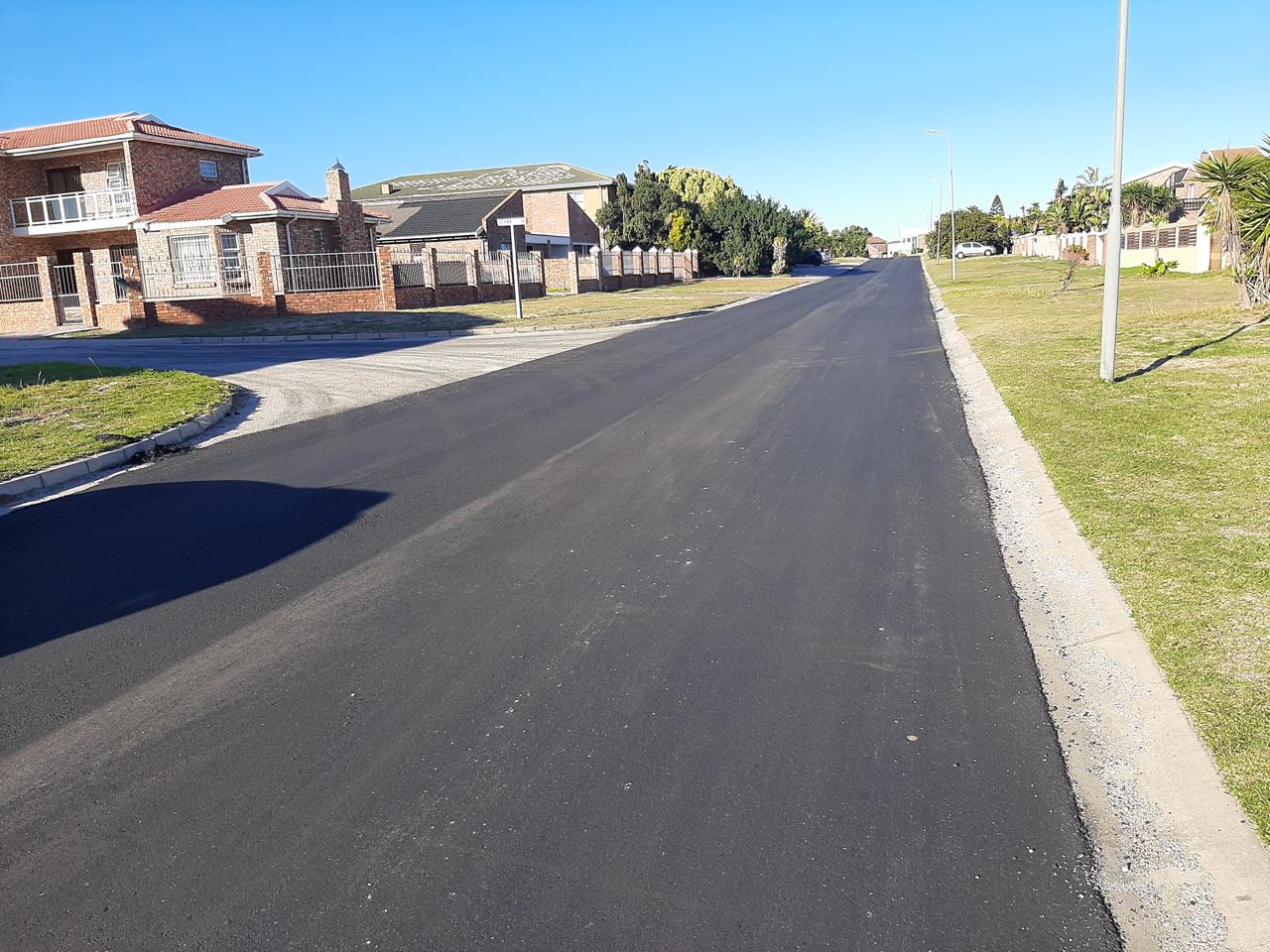 Road Resurfacing project — Phehla Konke
